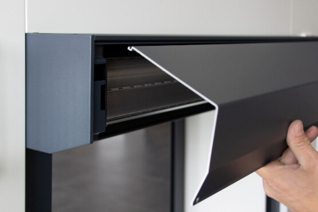 Roller shutter box model angular