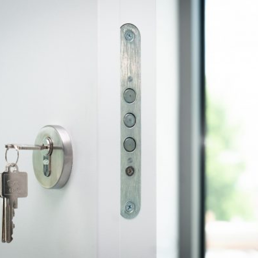 Abbotsford back door, triple-bolt safety lock
