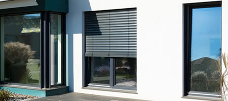 uPVC-alu patio door with roller shutters