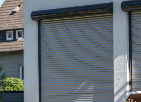 Aluminium roller shutter 43mm Curved High Density - Sistemas24H