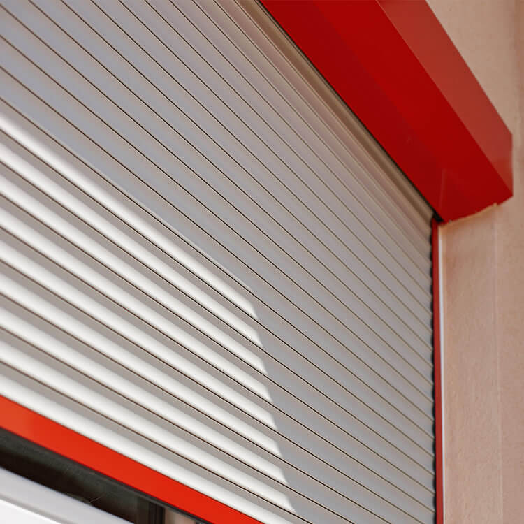 Roller shutter slats end strip
