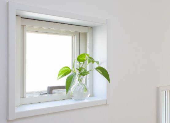 Insulating glass with a frosted finish